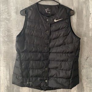 NIKE BLACK BUTTON VEST. Sz MEDIUM